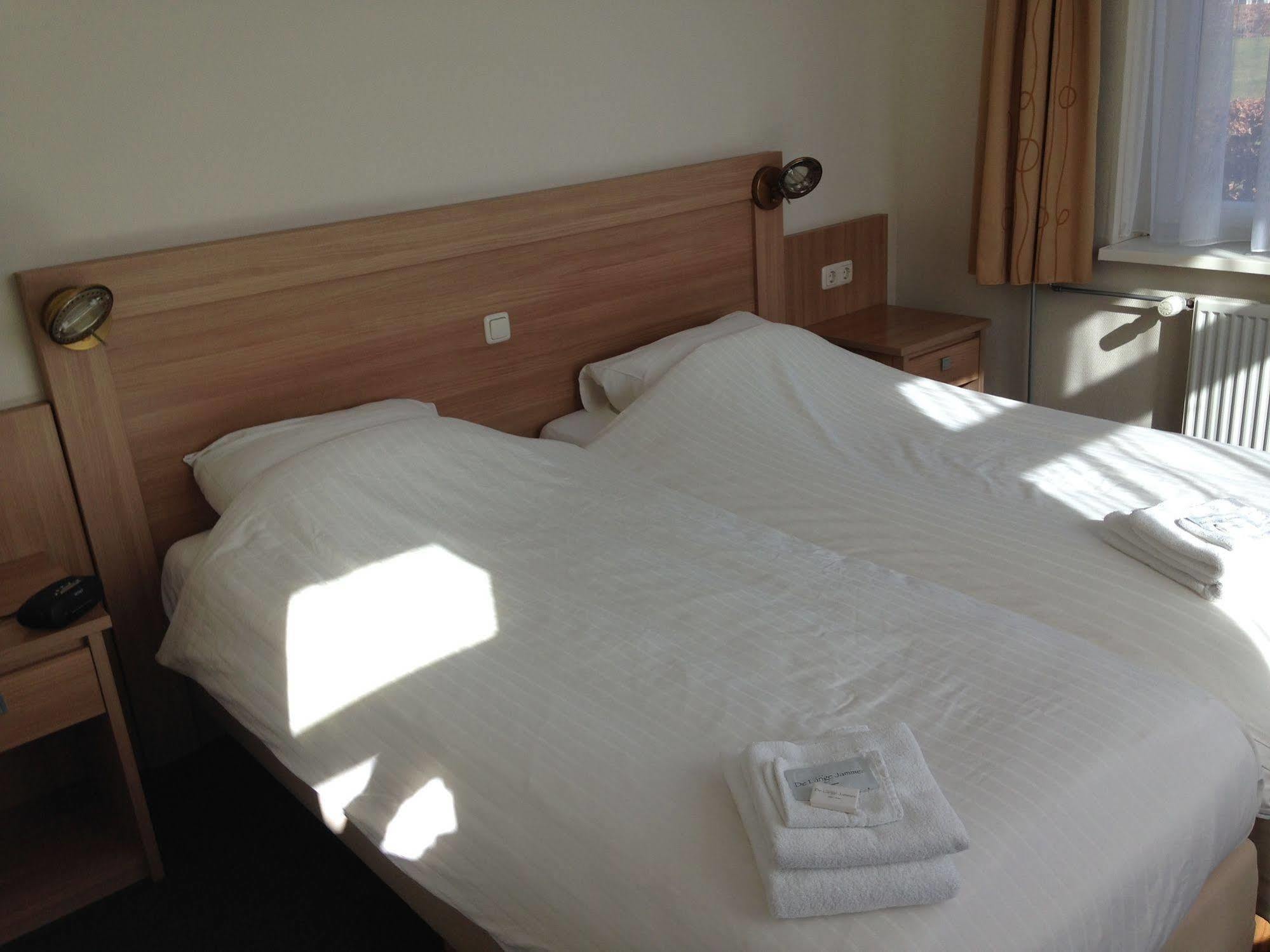 Hotel De Lange Jammer 렐리스테이드 외부 사진