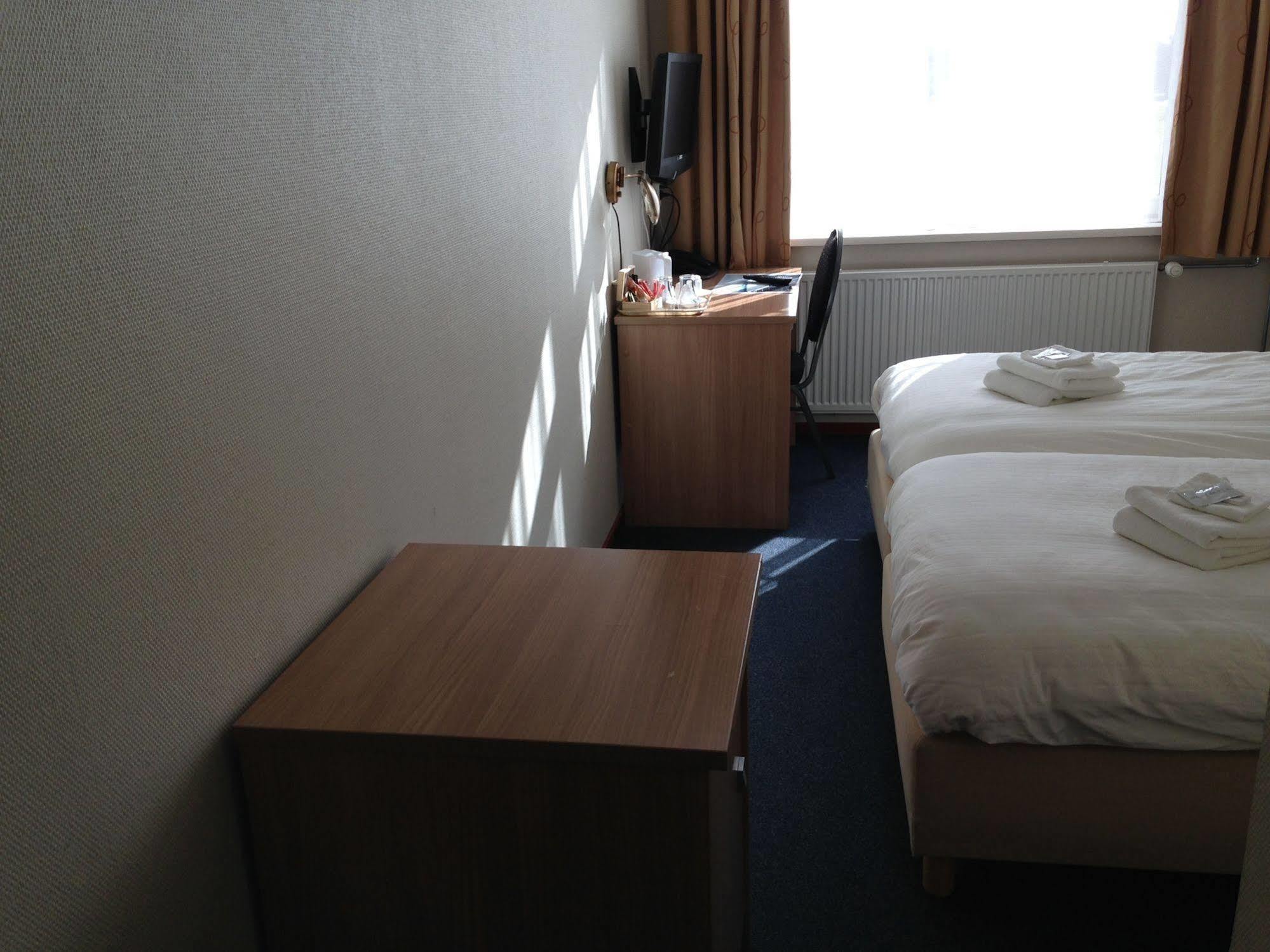 Hotel De Lange Jammer 렐리스테이드 외부 사진