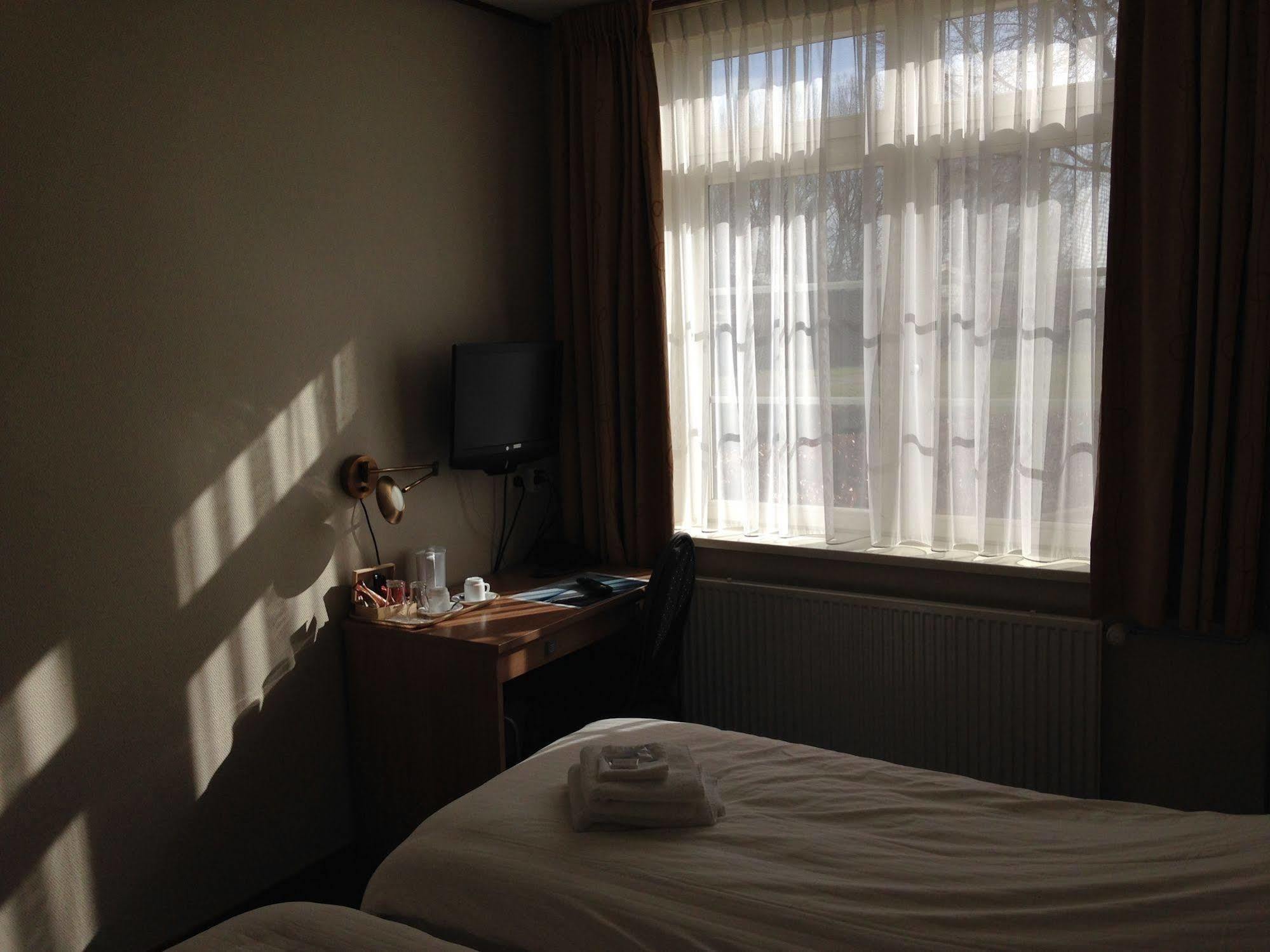 Hotel De Lange Jammer 렐리스테이드 외부 사진